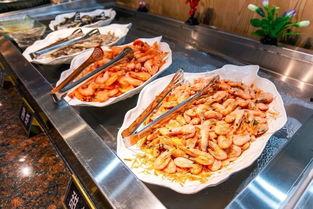 娱乐吃瓜酱有人在吃烧烤,吃瓜群众围观美食狂欢