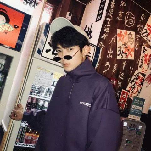娱乐吃瓜头像男真人高清,高清还原“吃瓜”男星真容